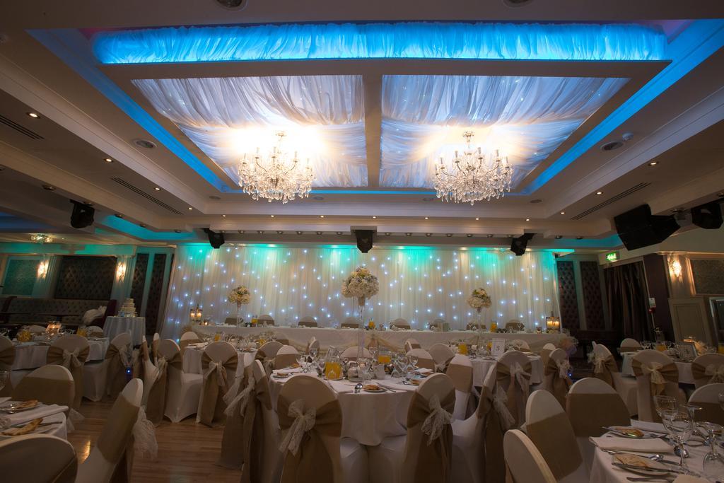 Greenvale Hotel Cookstown Exterior foto